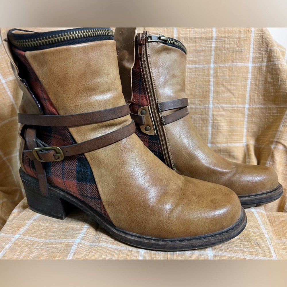 Cognac Nina Boot by Muk Luks, Size 10